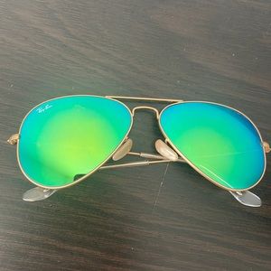 Blue reflective ray ban sunglasses